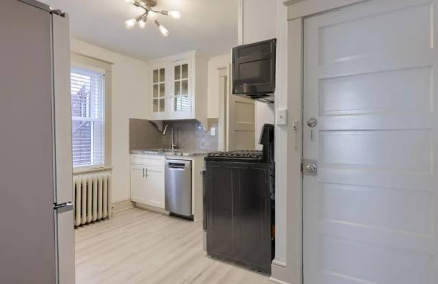 40 W. James St. photos photos