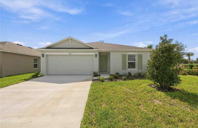17939 WHEAT STACK Court Gallery 2
