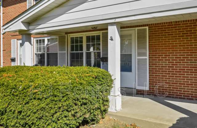 449 Olian Drive - 451 Gallery 2