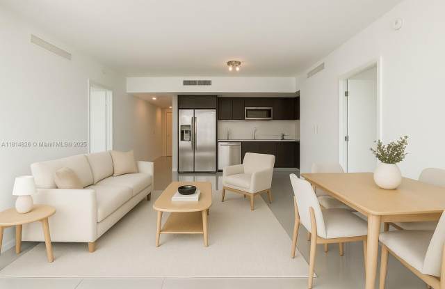 950 Brickell Bay Dr photos photos