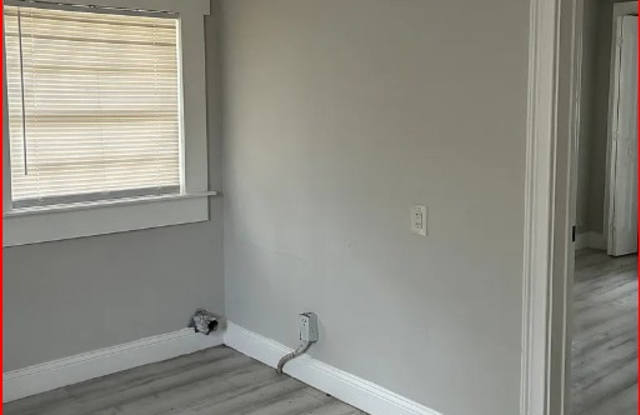 2344 Johnson Avenue Gallery 3