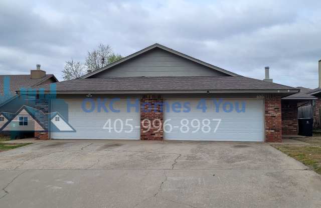 Nice NW OKC Duplex - 6001 Paramount Drive, Oklahoma City, OK 73162