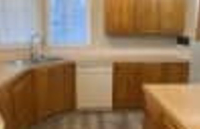 515 Southeast Keel Avenue photos photos