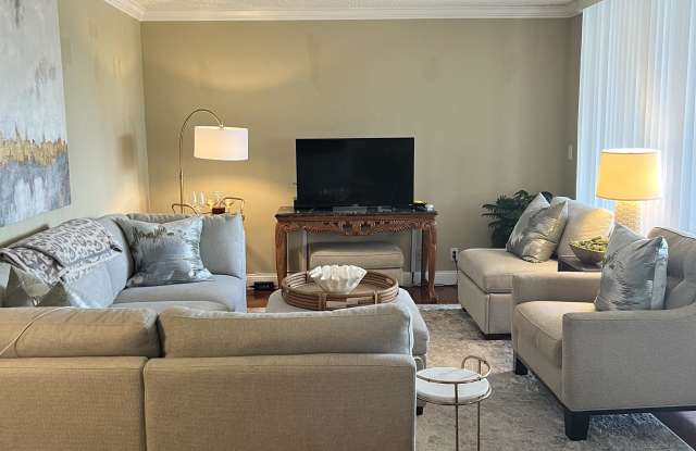 2455 Lindell Boulevard - 1apt # 3211 photos photos