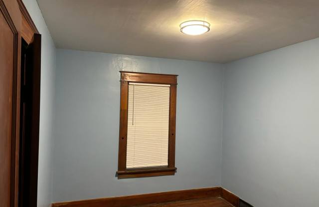 2743 Niagara Street - 2743 Niagara Street, Niagara Falls, NY 14303