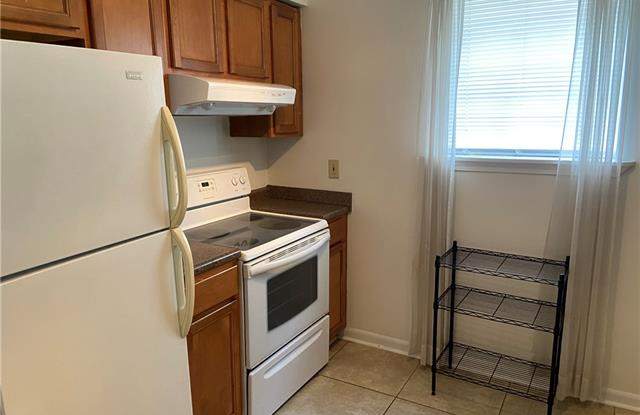 6528 PONTCHARTRAIN Boulevard Gallery 3