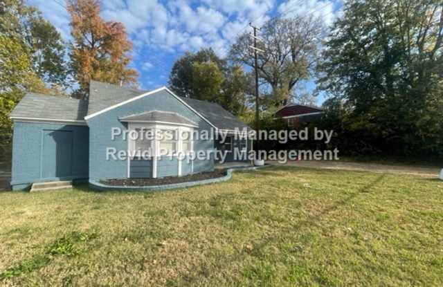 Newly Renovated Huge 4 Bedroom Home!! photos photos