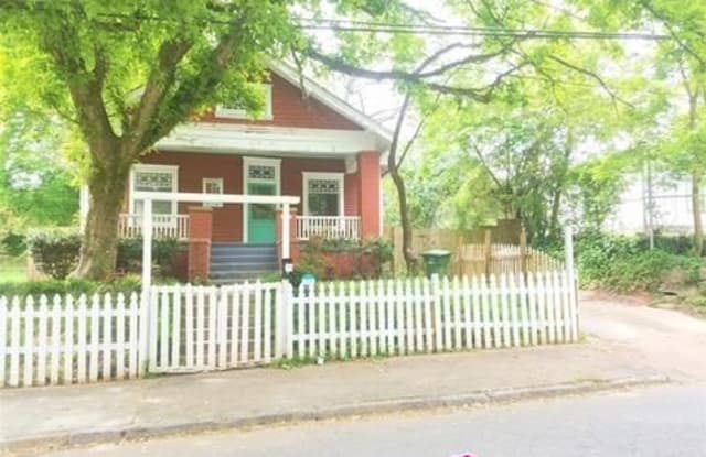 958 Howell Pl SW - 958 Howell Place Southwest, Atlanta, GA 30310