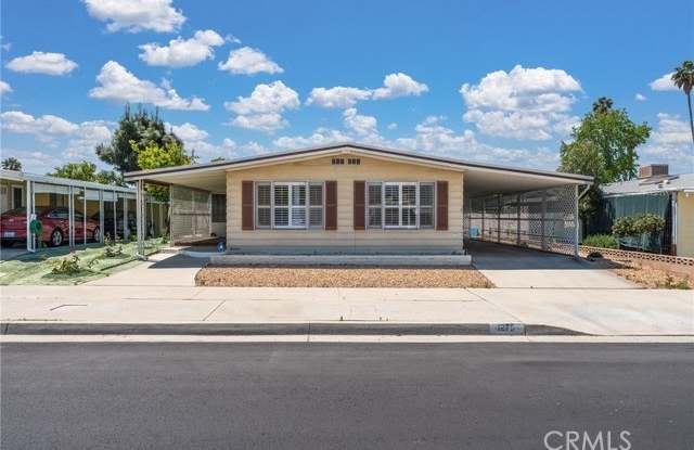 1275 West Johnston Avenue photos photos