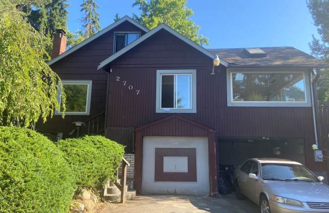 Newly Renovated Home in a Friendly, Active Neighborhood photos photos