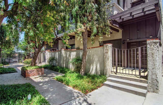 17830 Killion Street photos photos