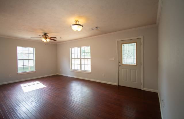 809 Jersey Lane Gallery 3