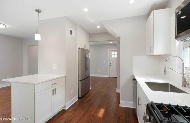 43 E Westside Avenue Gallery 4