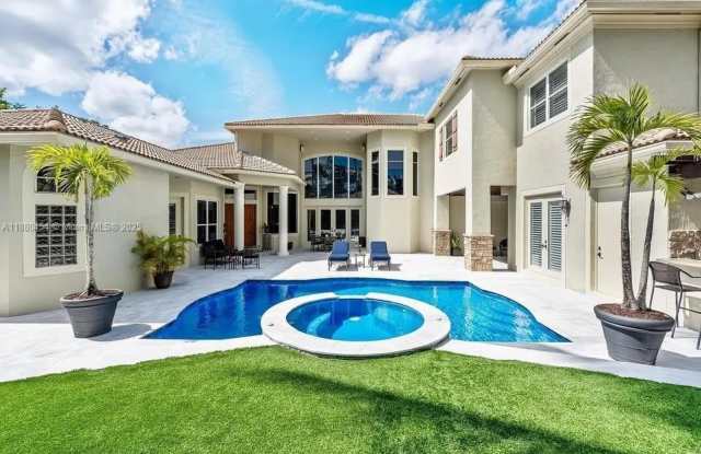 8948 Pinebrook Ct - 8948 Pinebrook Court, Parkland, FL 33067