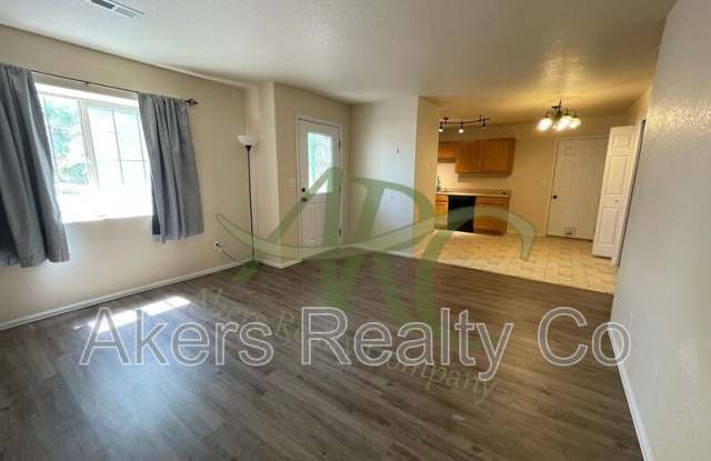 746 S Legend Ln Gallery 4