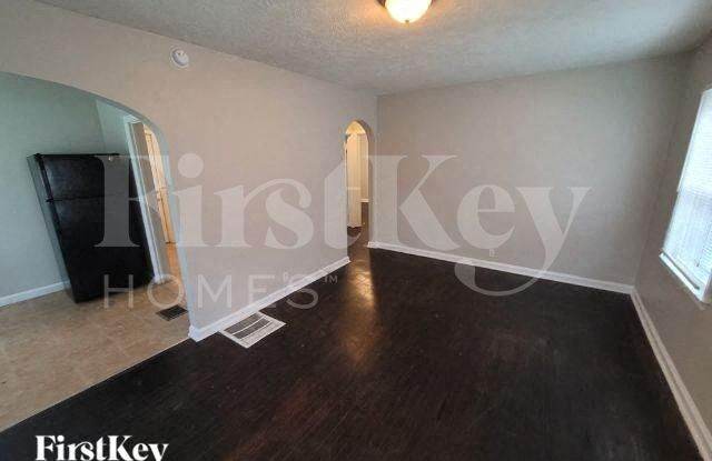 4861 Crittenden Avenue Gallery 2
