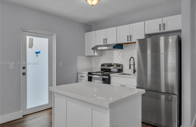 2243 Greene St photos photos