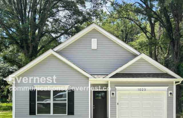1023 North Ransom Street - 1023 North Ransom Street, Gastonia, NC 28052