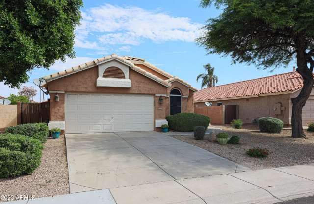 9560 W IRMA Lane - 9560 West Irma Lane, Peoria, AZ 85382