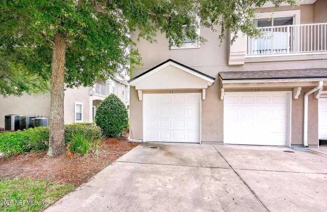 7036 DEER LODGE Circle unit: 111 photos photos