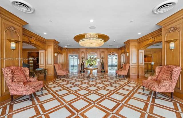 700 Biltmore Way photos photos