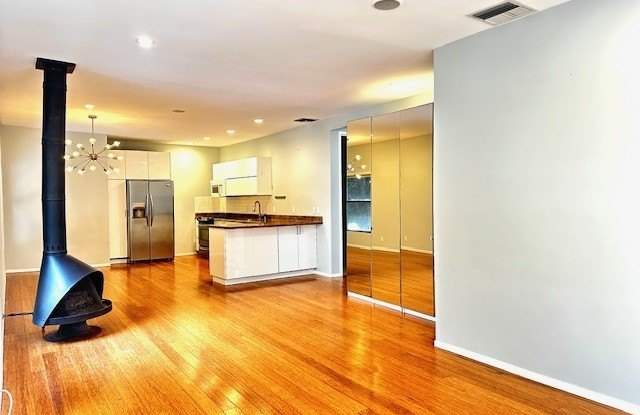 402 E 1st Street - 402 East 1st Street, Long Beach, CA 90802