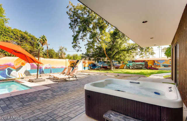 107 E BONITA Way Gallery 2