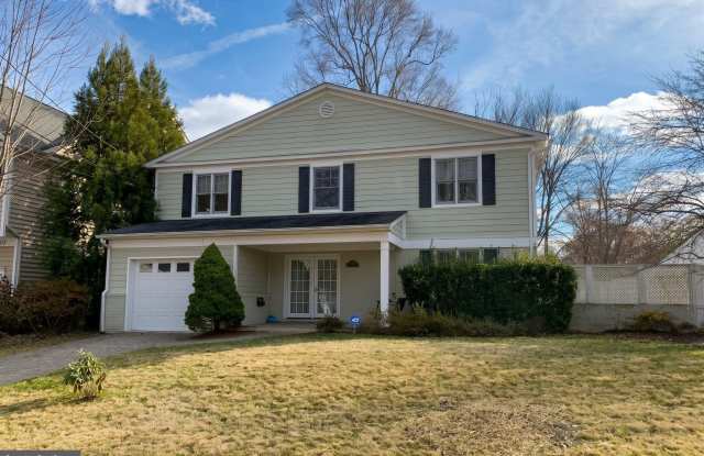 4105 EDGEVALE Court Gallery 1