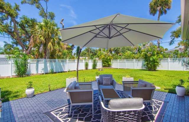 641 Bougainvillea Lane photos photos
