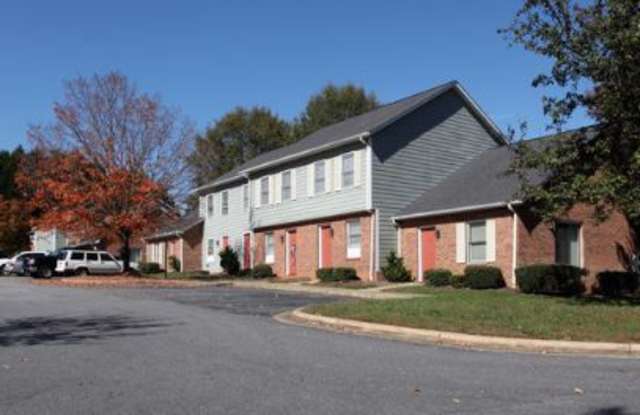 1655 20th Avenue Drive Northeast - 1 Gallery 2