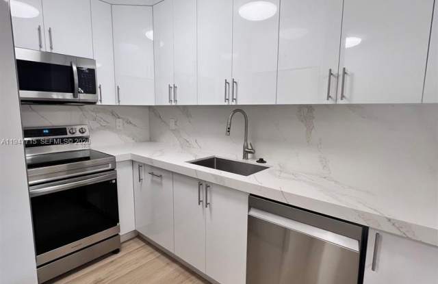 840 SW 129th Pl photos photos