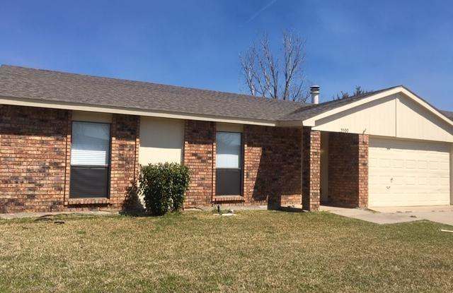 5500 RAGAN Drive - 5500 Ragan Drive, The Colony, TX 75056