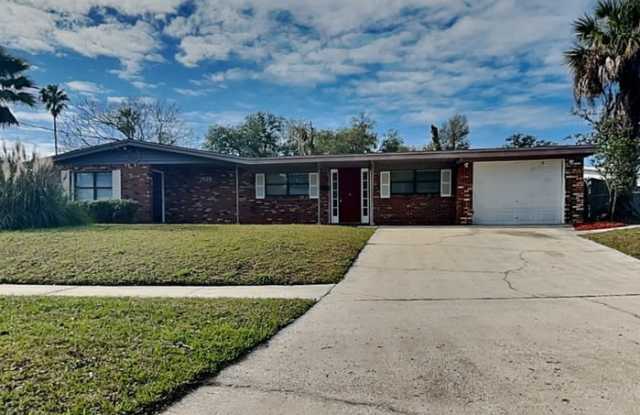 7618 Knoll Drive North - 7618 Knoll Drive North, Jacksonville, FL 32221