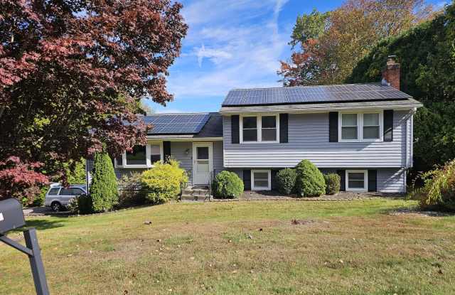 222 Crest Street - 222 Crest Street, Waterbury, CT 06708