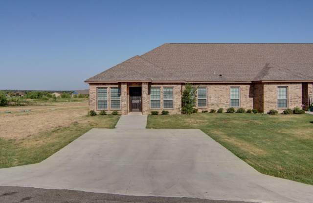Brock ISD - LAWN + WATER INCLUDED photos photos