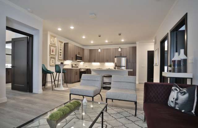 Vantage at Anderson Towne Center photos photos