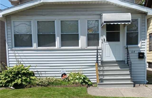 64 Comstock Avenue - 64 Comstock Avenue, Buffalo, NY 14215
