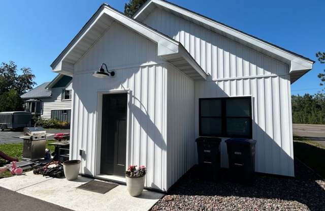 AVAILABLE OCTOBER!  - Your Next Home Awaits – 3BR/2BA on Trinity Rd! Gallery 1
