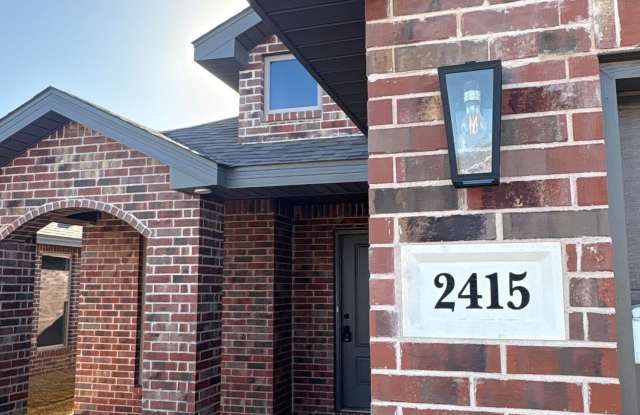 2416 Aberdeen Avenue photos photos