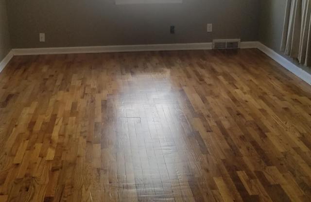 2714 Ames Court Gallery 4