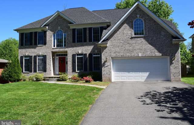 6808 OLD CHESTERBROOK ROAD - 6808 Old Chesterbrook Road, McLean, VA 22101