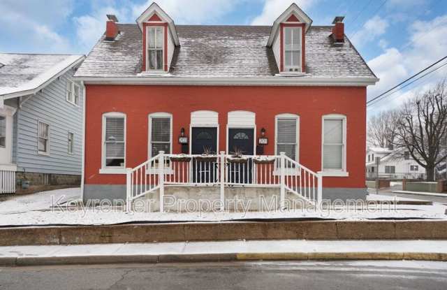 201 S 7th St - 201 South 7th Street, St. Charles, MO 63301