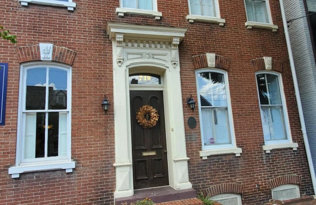 719 GIBBON STREET - 719 Gibbon Street, Alexandria, VA 22314