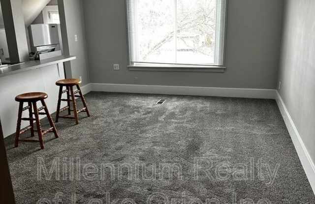 2305 Pine Lake Ave Gallery 2