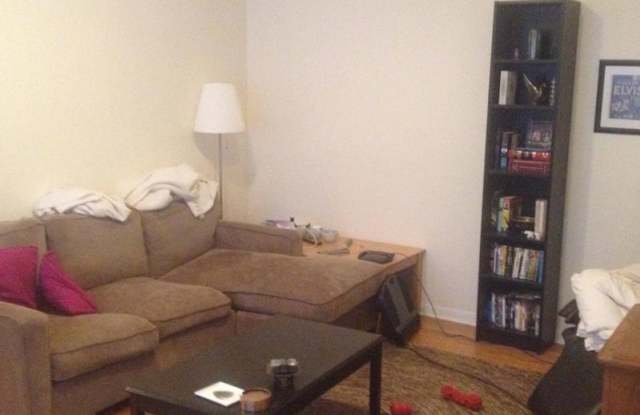 3443 N Broadway St Apt 2N Gallery 3