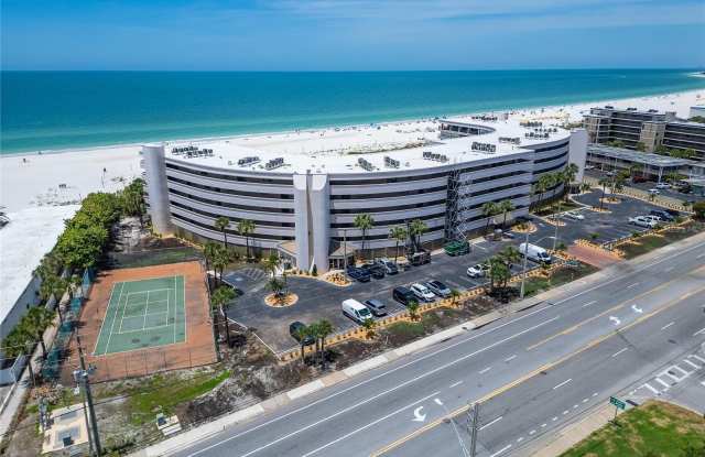 4450 GULF Boulevard Gallery 2
