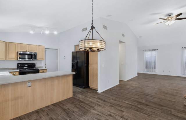 SFH 3-2 photos photos