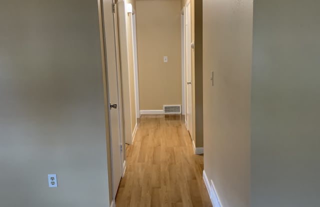 1352 Merl Pl - 1352 Merl Place, Longmont, CO 80501 1352 Merl Pl - 1352 Merl Place, Longmont, CO 80501