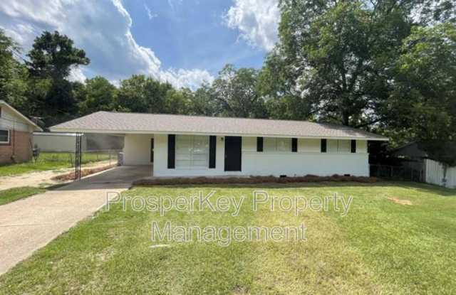 941 Belvedere Dr photos photos
