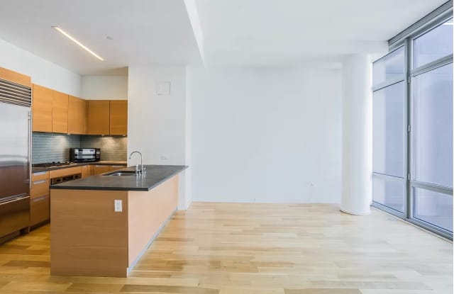 150 W 51st St Apt 1927 Gallery 1